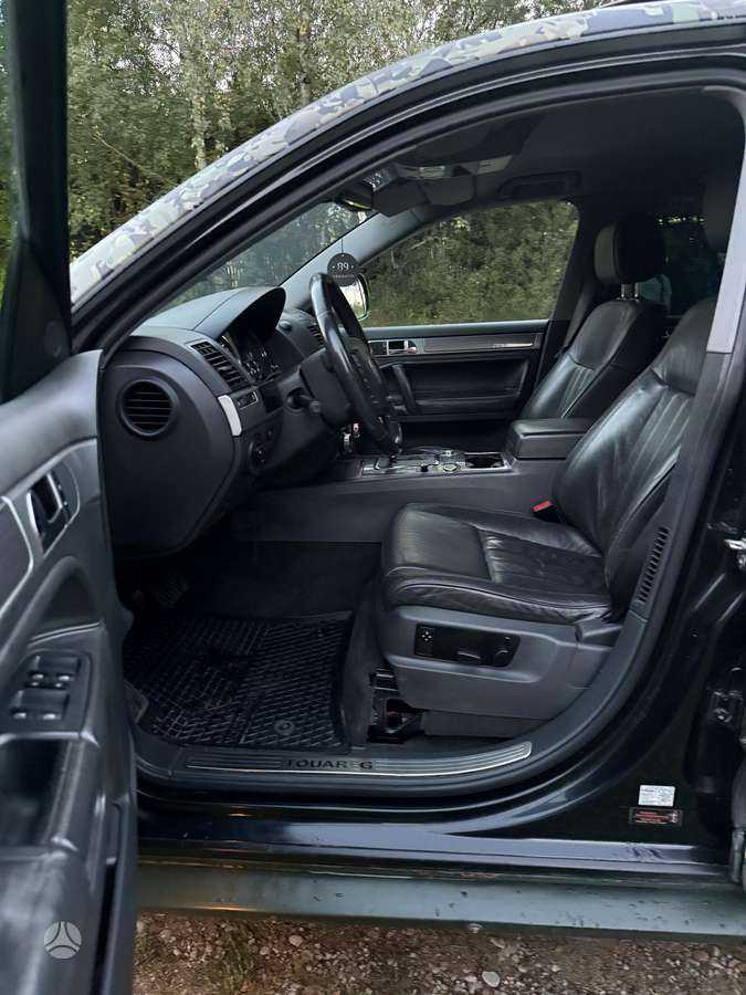 Volkswagen Touareg 2007 — photo 13