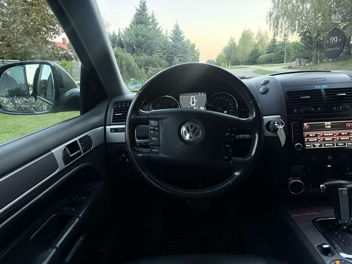 Volkswagen Touareg 2007 — photo 14