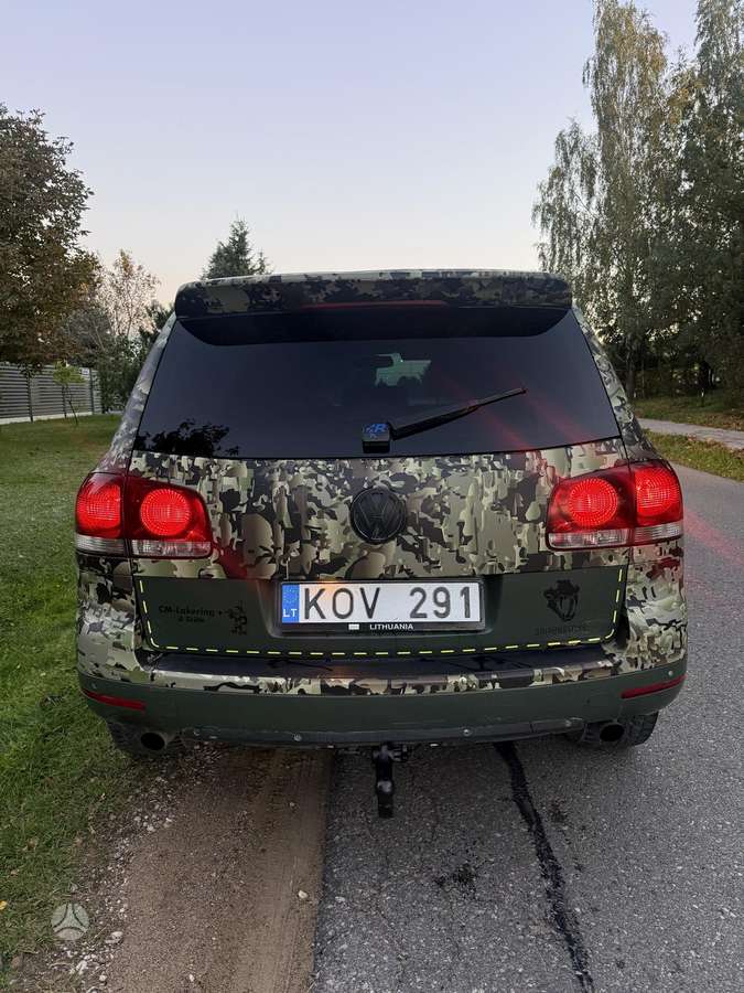 Volkswagen Touareg 2007 — photo 8