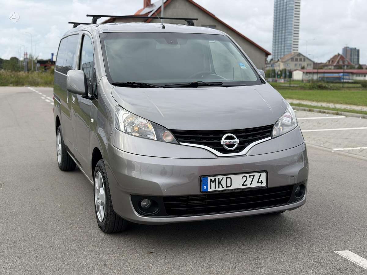 Nissan NV200, 2013