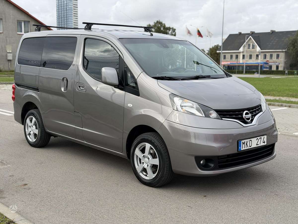 Nissan NV200 2013 — photo 8