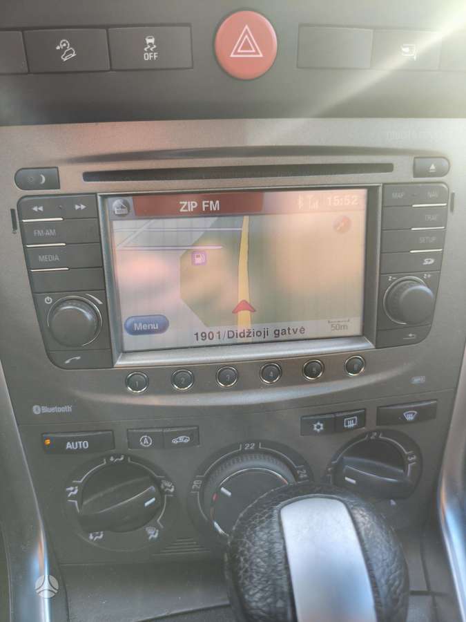 Opel Antara 2012 — photo 10