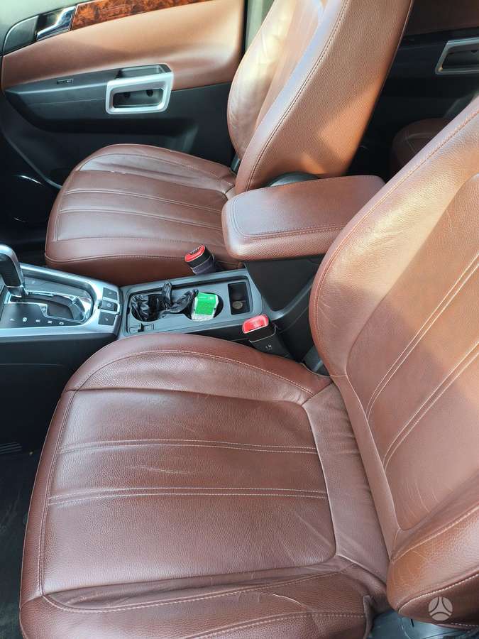 Opel Antara 2012 — photo 12