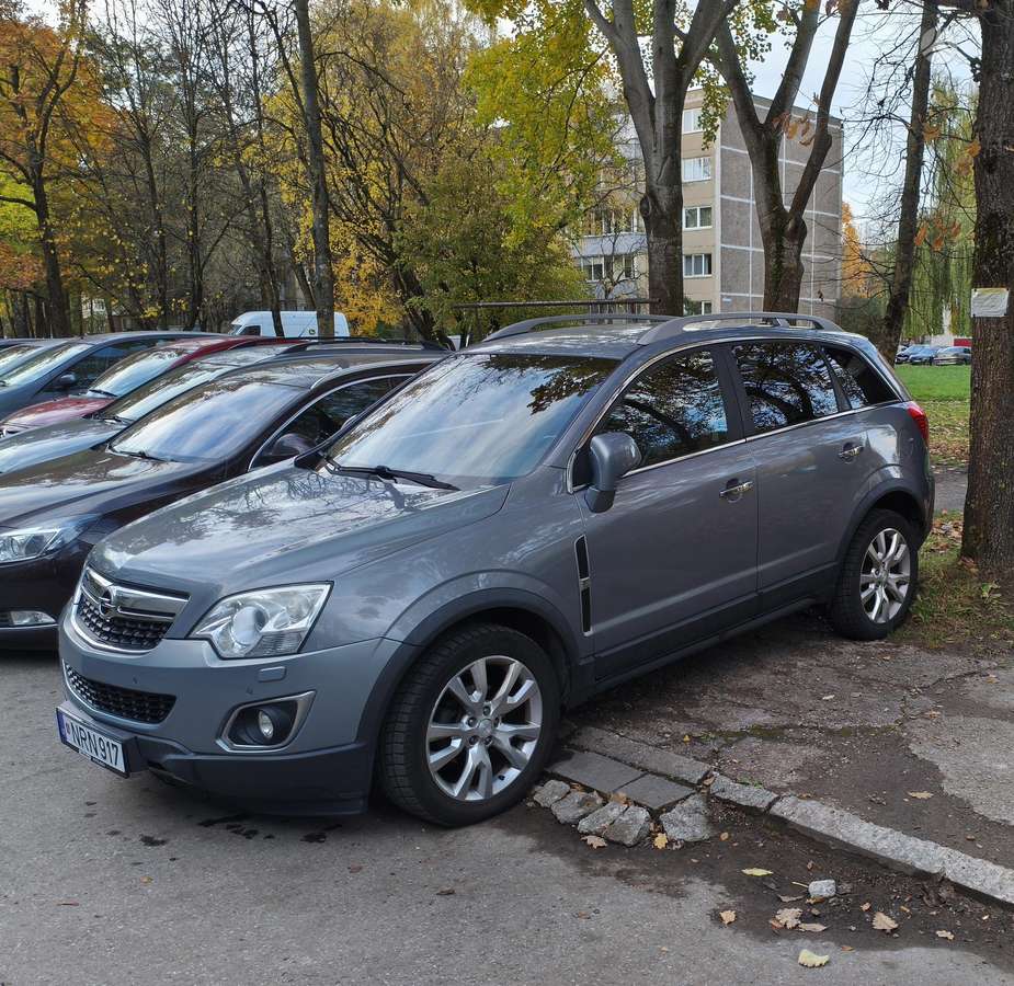Opel Antara 2012 — photo 5