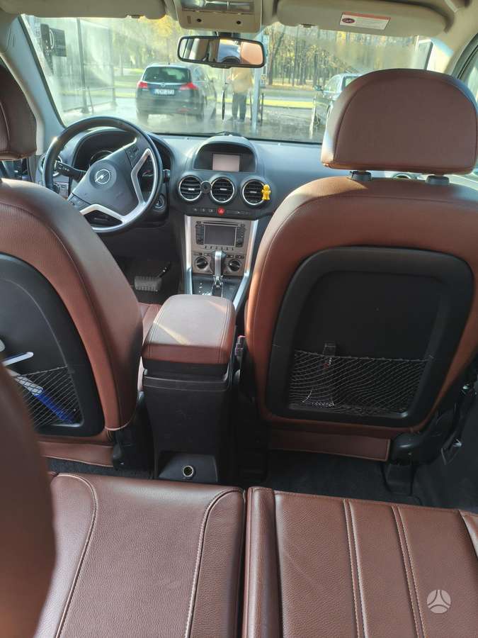 Opel Antara 2012 — photo 8