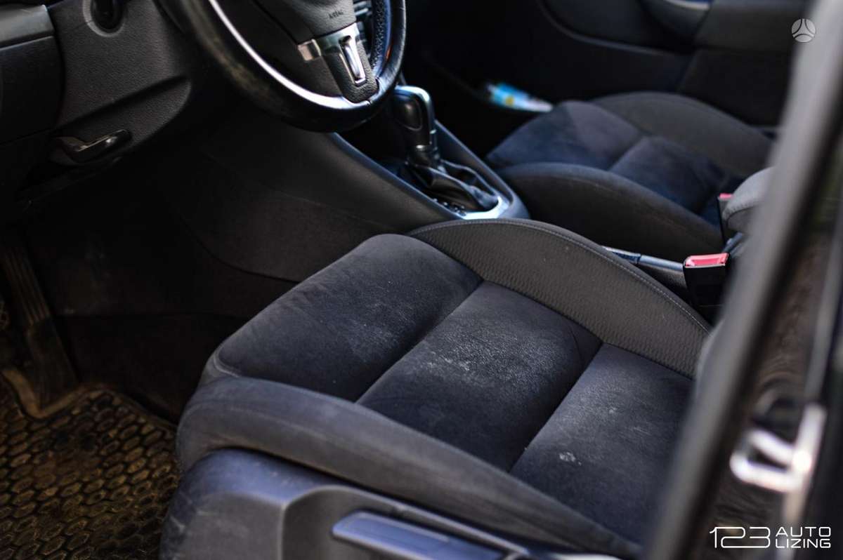 Volkswagen Golf 2012 — photo 13