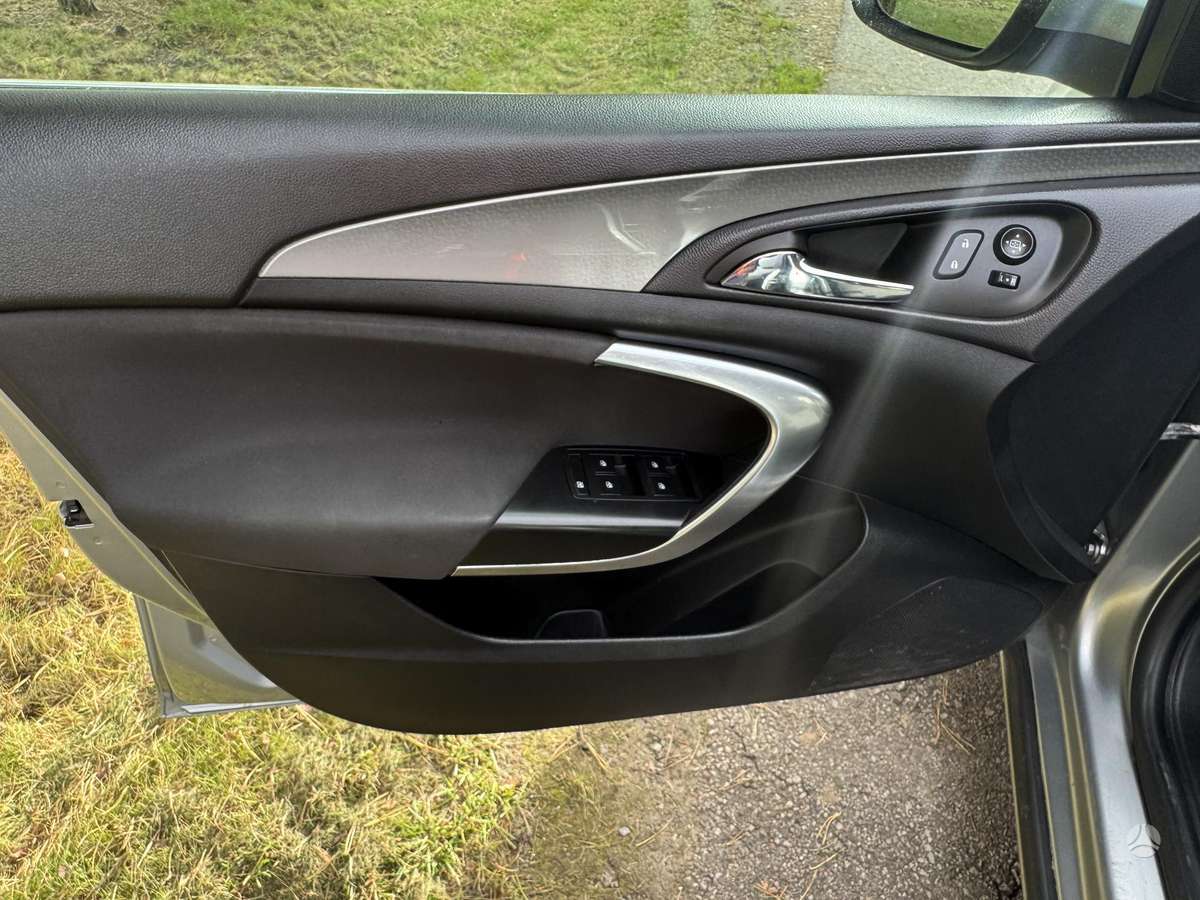 Opel Insignia 2015 — photo 9