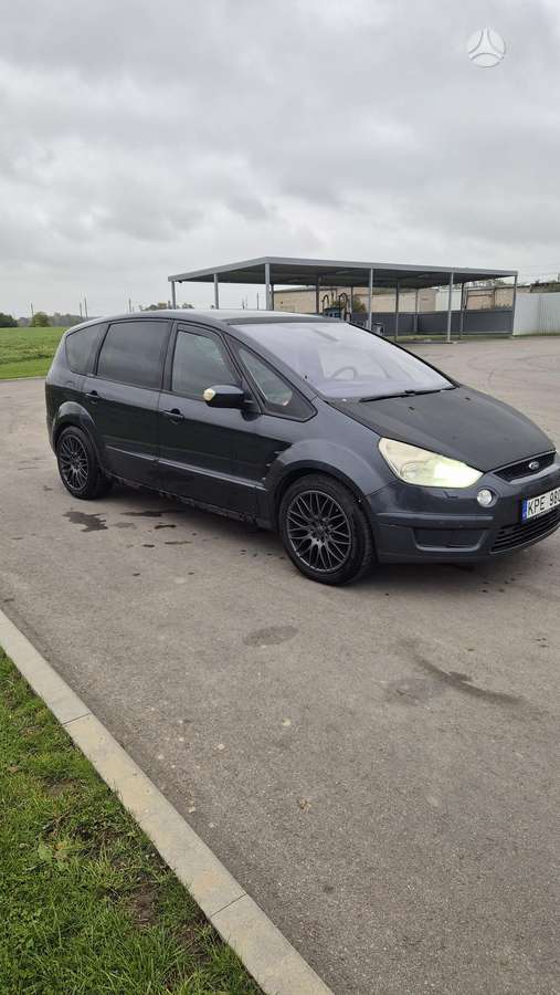 Ford S-MAX 2007 — вигляд ззаду
