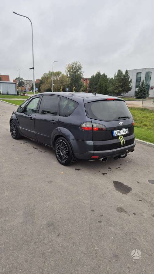 Ford S-MAX 2007 — салон