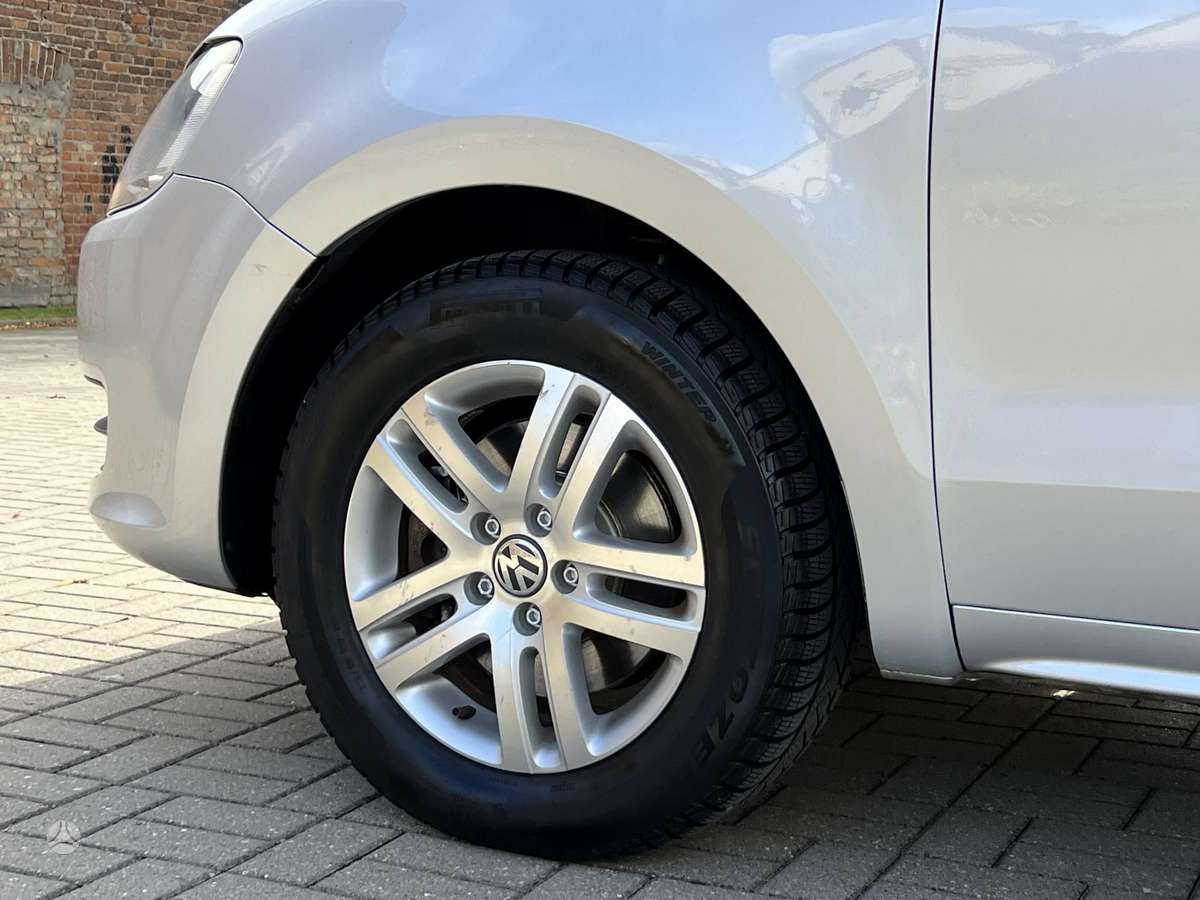 Volkswagen Sharan 2010 — photo 13