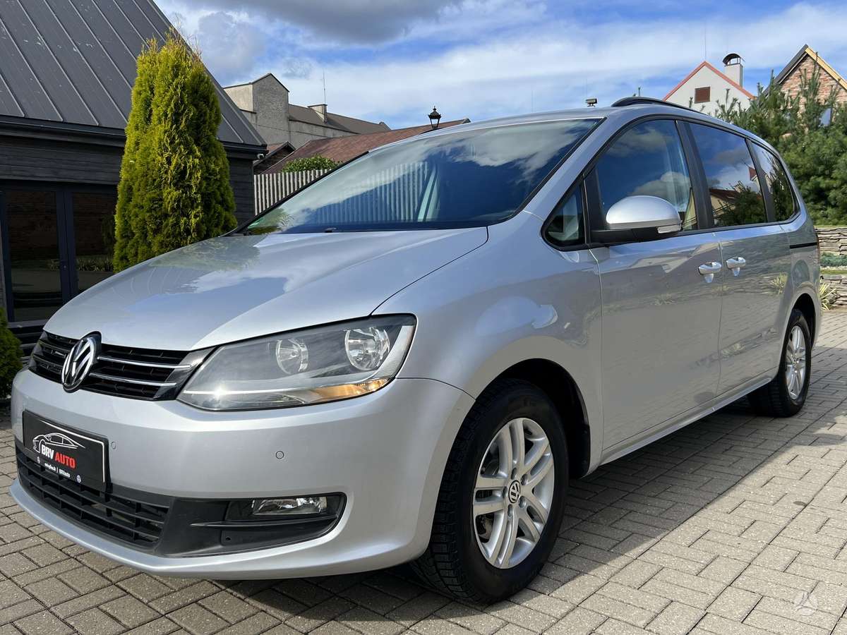 Volkswagen Sharan 2010 — photo 16