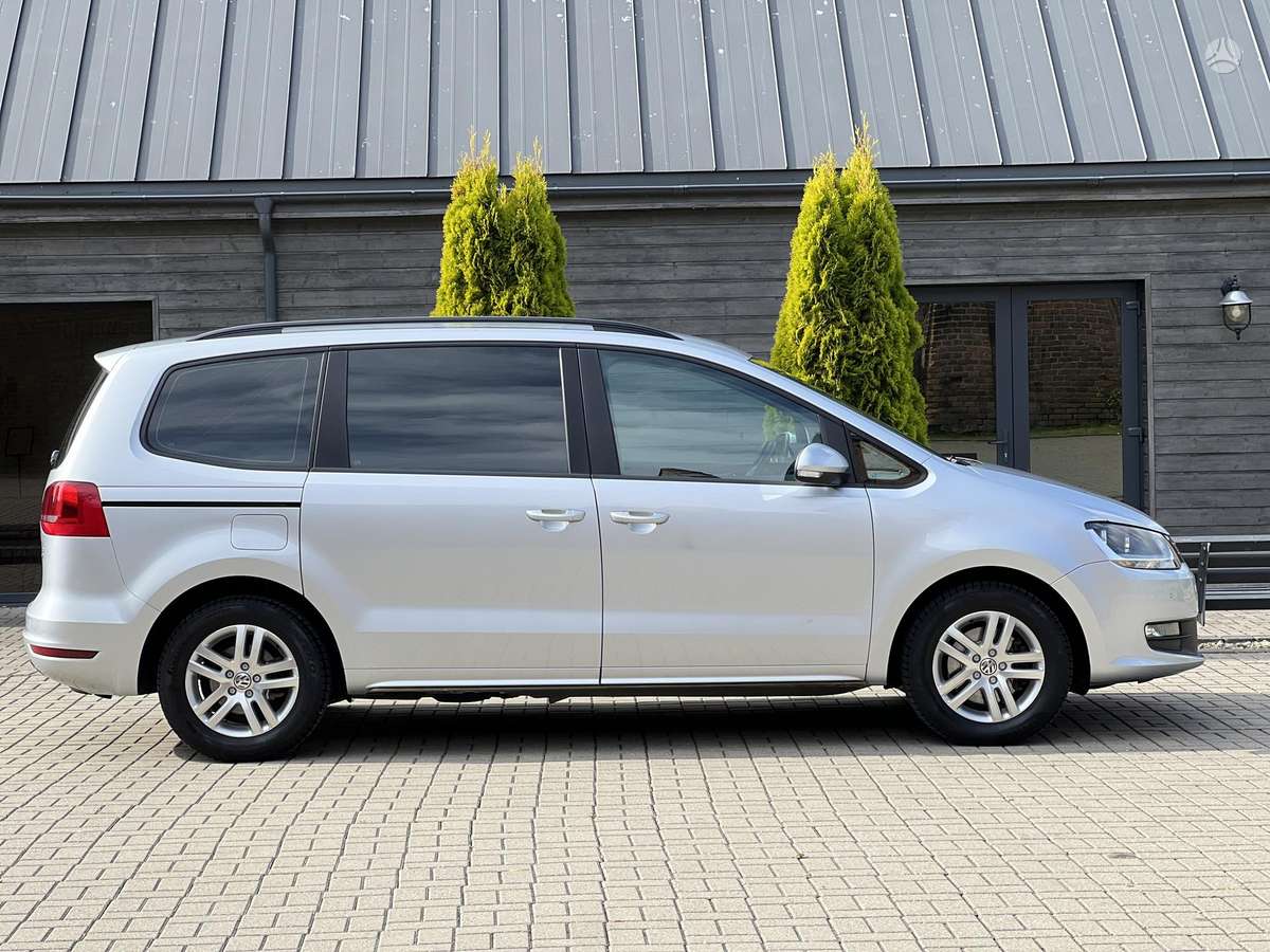 Volkswagen Sharan 2010 — photo 6