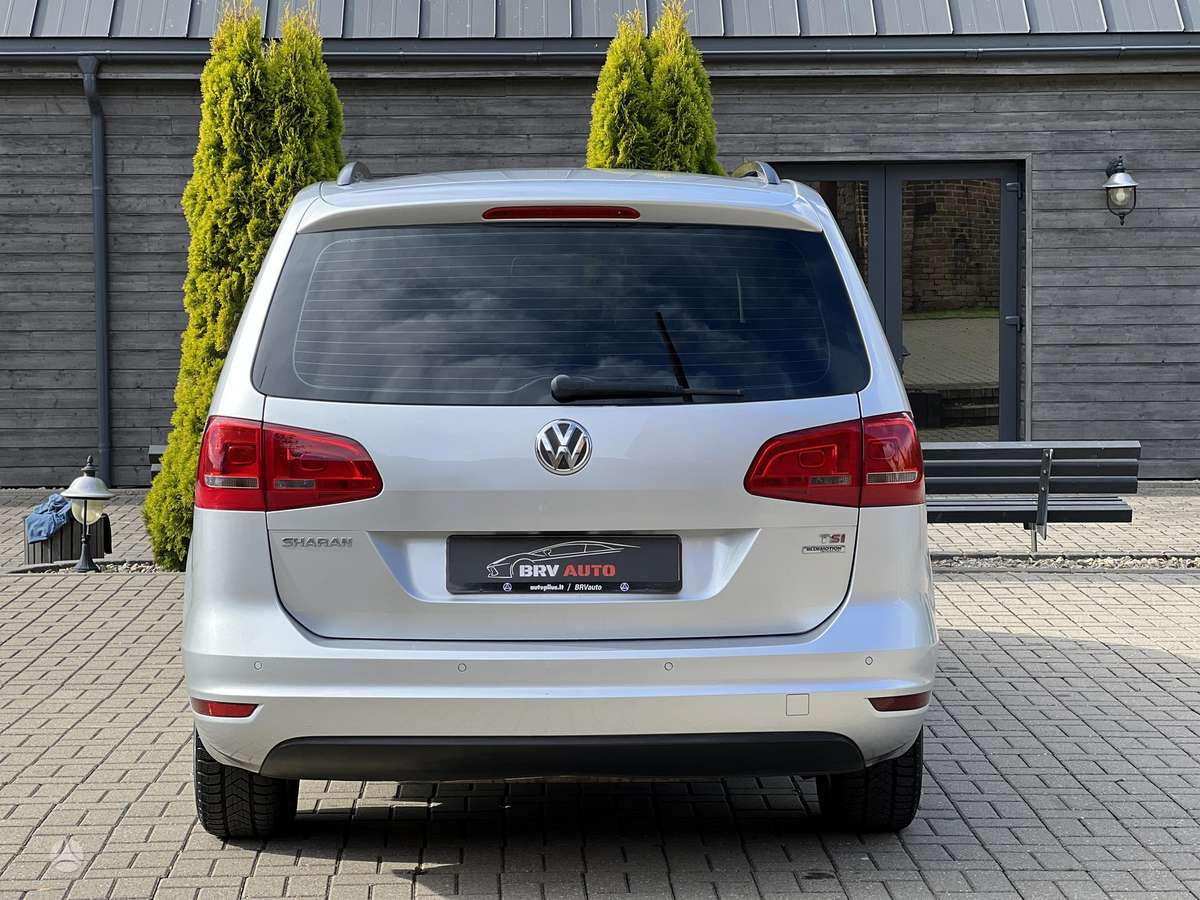 Volkswagen Sharan 2010 — photo 8