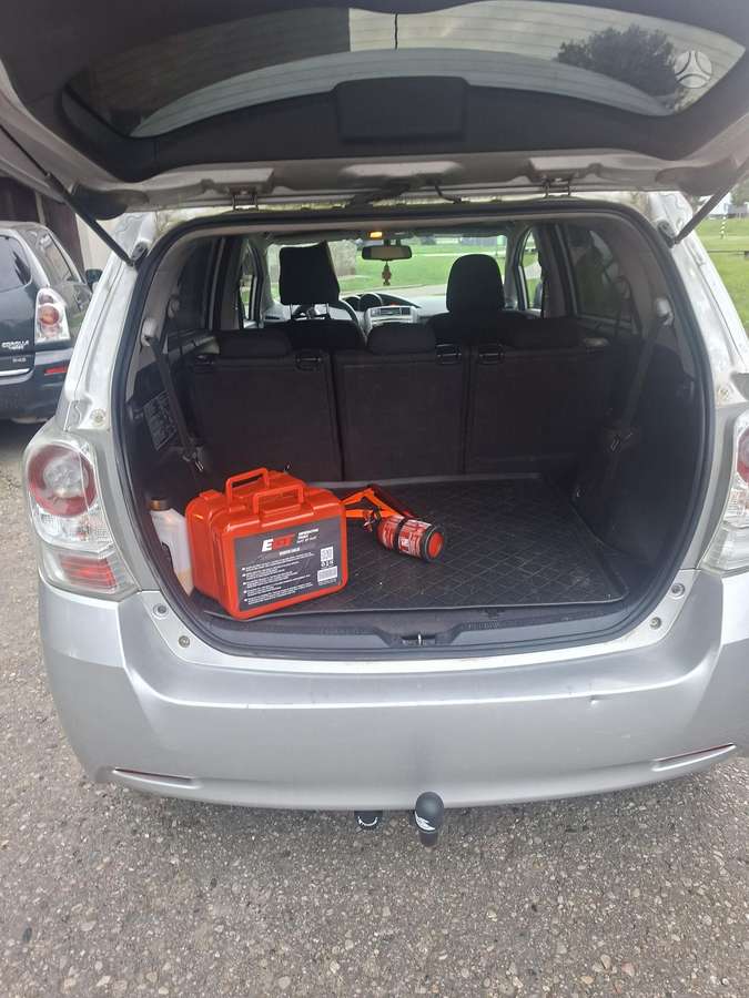 Toyota Verso 2009 — photo 5
