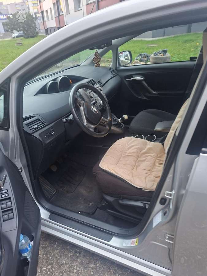 Toyota Verso 2009 — photo 6