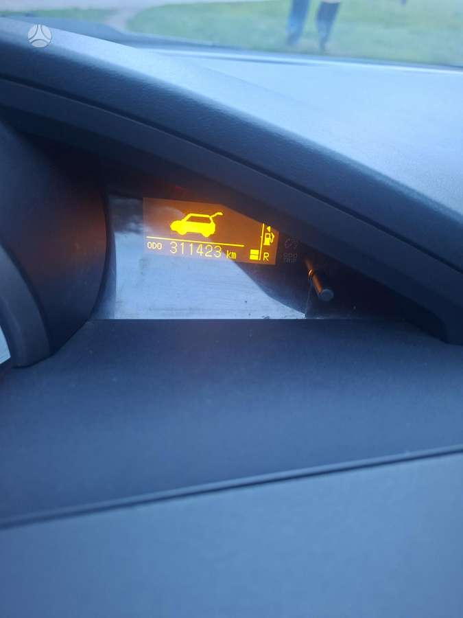 Toyota Verso 2009 — photo 8