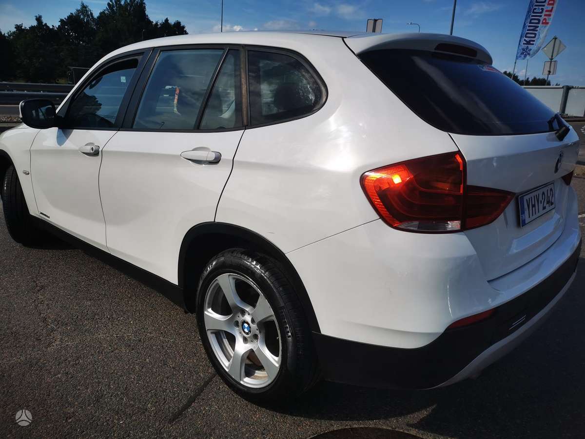 BMW X1 2012 — photo 21