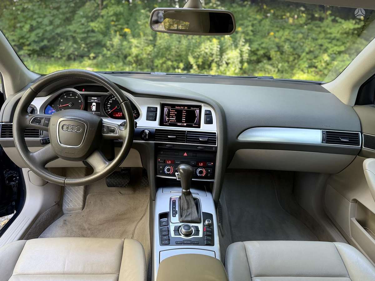 Audi A6 2010 — photo 9