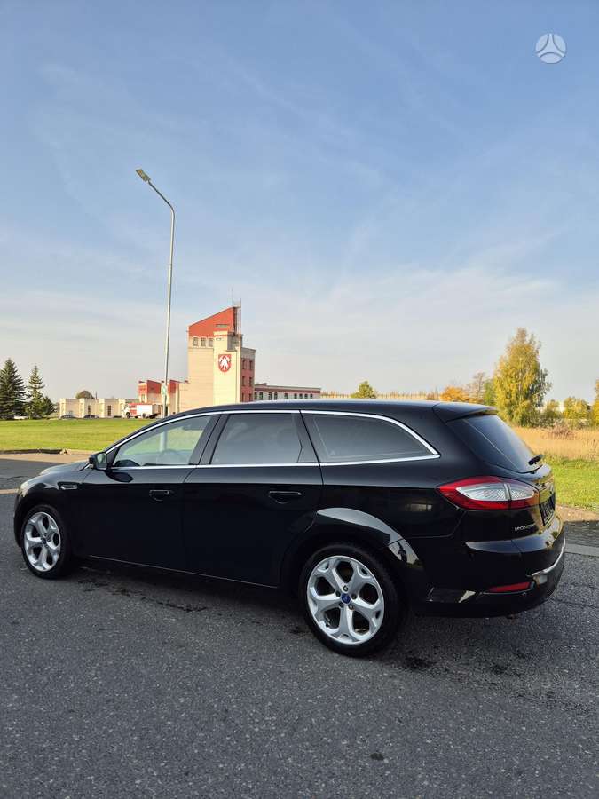 Ford Mondeo 2014 — photo 5