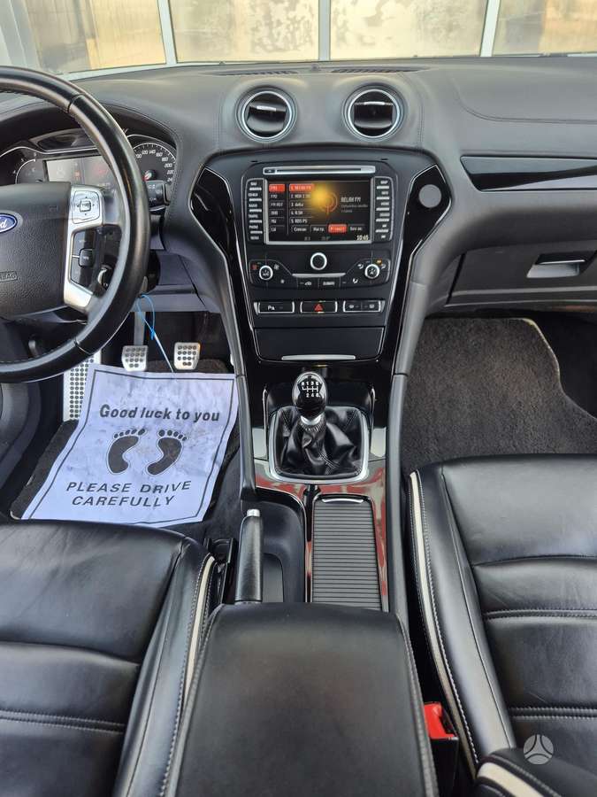Ford Mondeo 2014 — photo 7