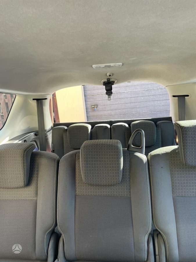 Renault Grand 2010 — photo 10
