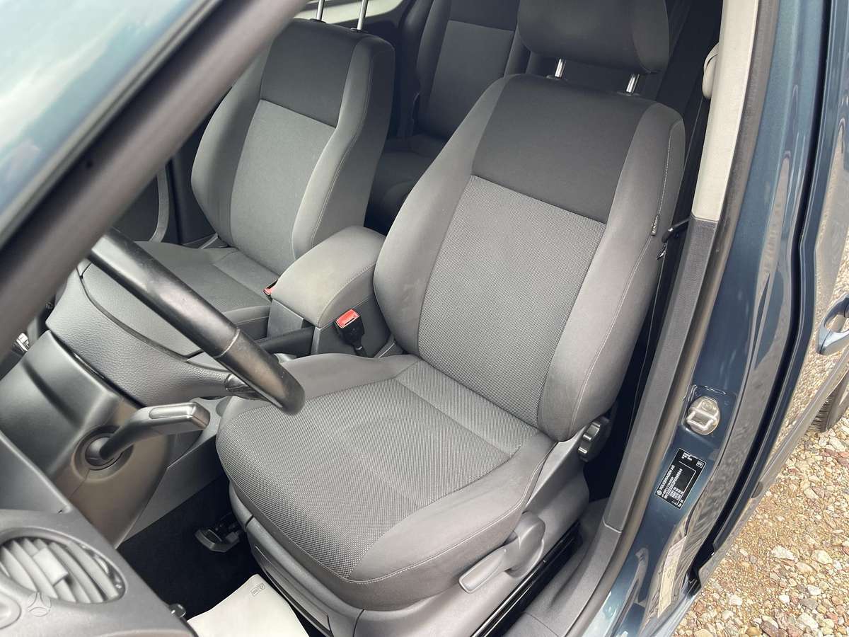 Volkswagen Caddy 2015 — photo 7
