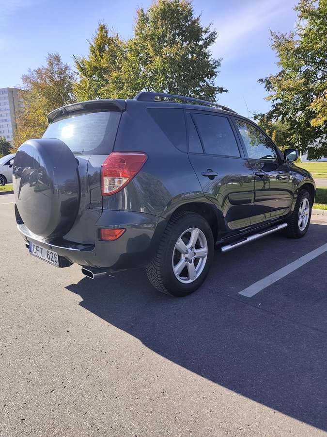 Toyota RAV4 2006 — photo 11
