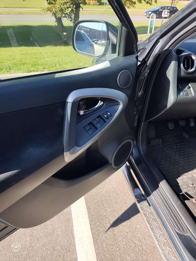 Toyota RAV4 2006 — photo 20