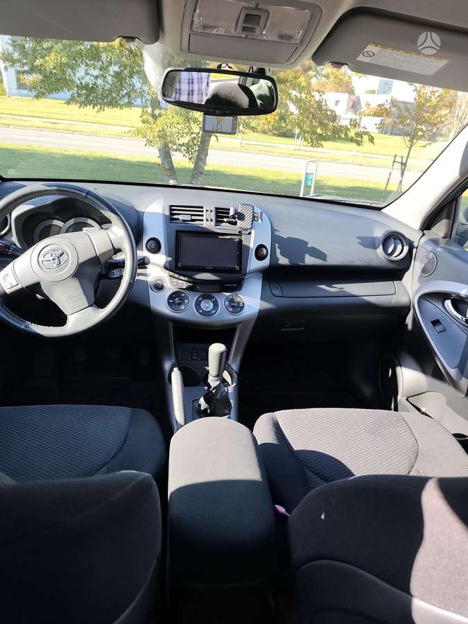 Toyota RAV4 2006 — photo 21