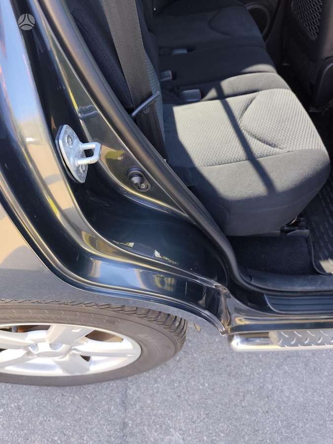 Toyota RAV4 2006 — photo 23
