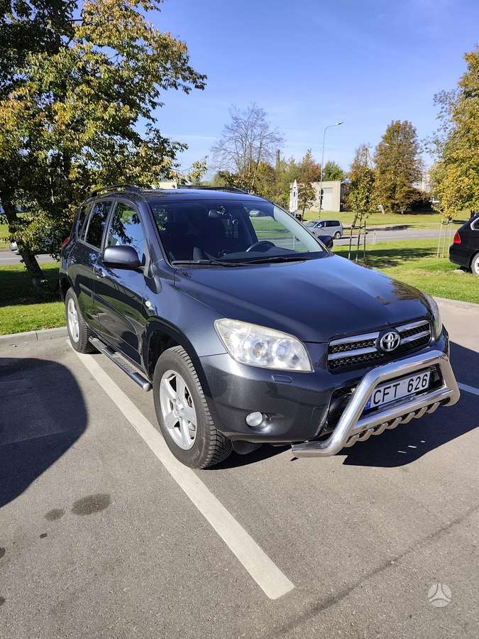 Toyota RAV4 2006 — photo 9