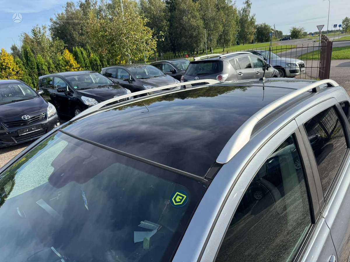 Nissan Qashqai 2011 — photo 16