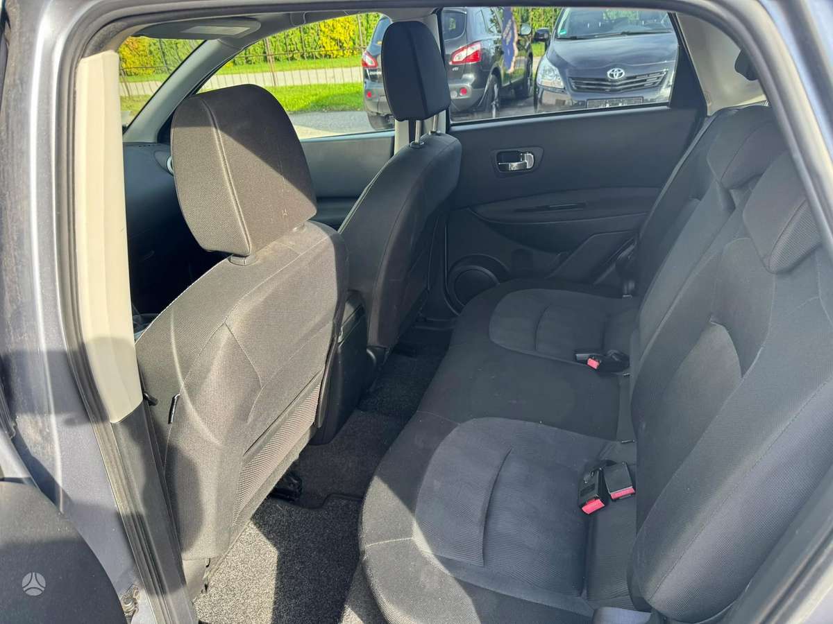 Nissan Qashqai 2011 — photo 7