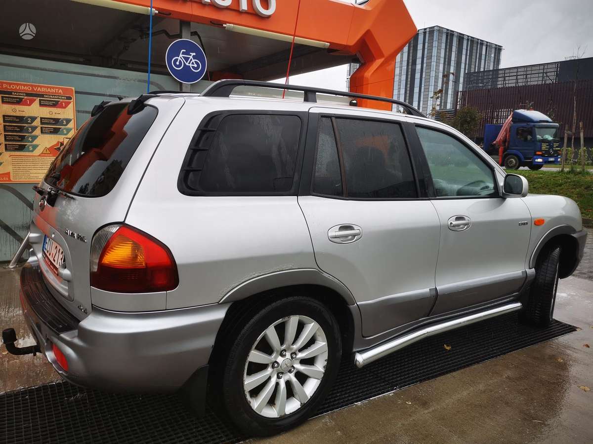 Hyundai Santa 2004 — салон