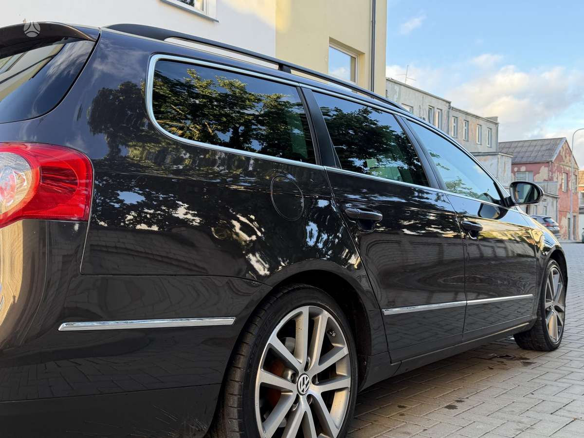 Volkswagen Passat 2010 — photo 12
