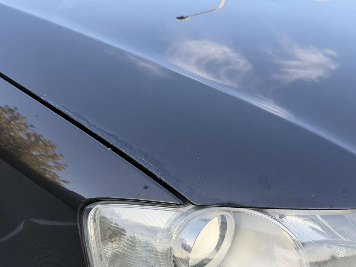 Volkswagen Passat 2010 — photo 38