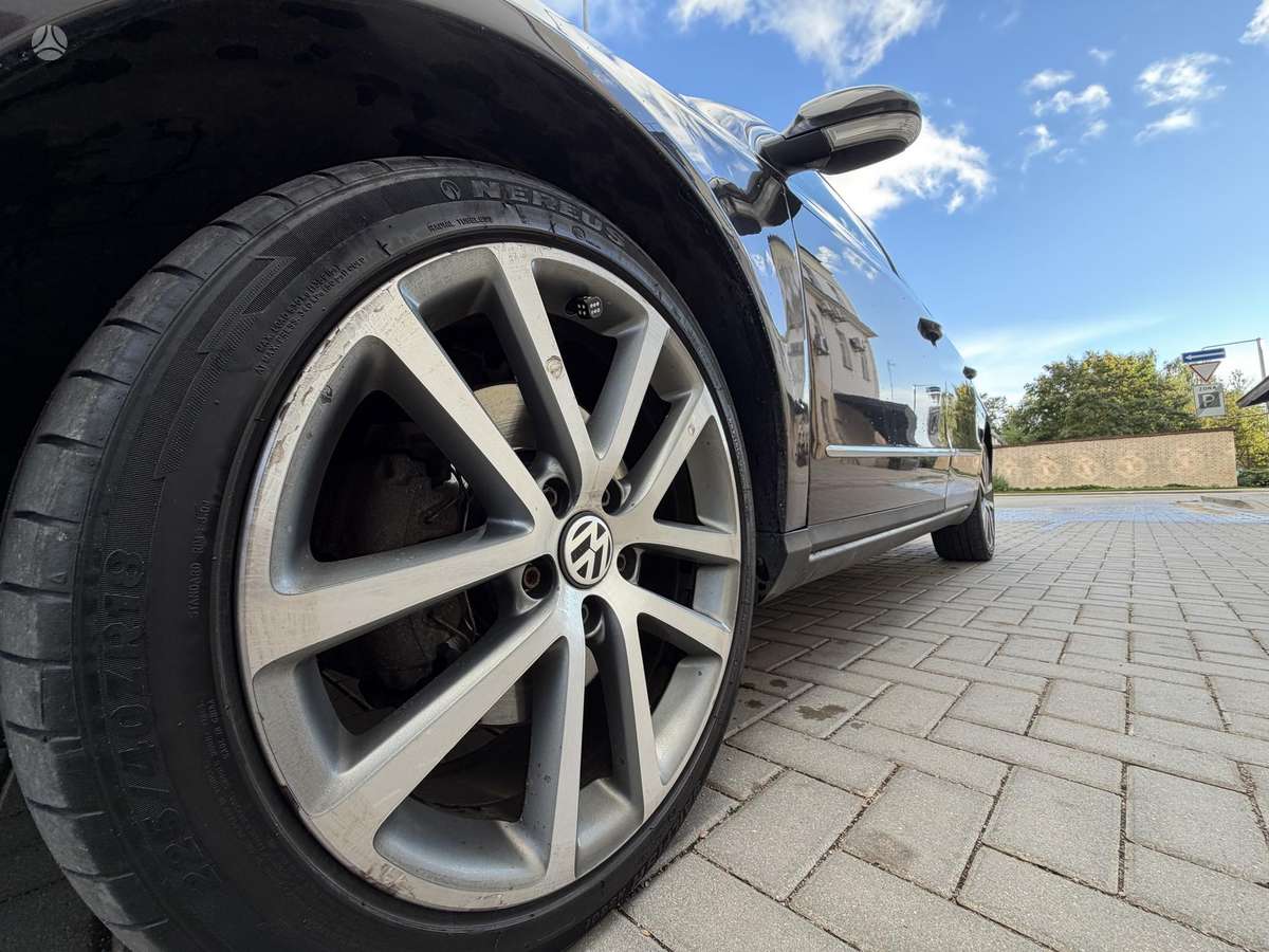 Volkswagen Passat 2010 — photo 5