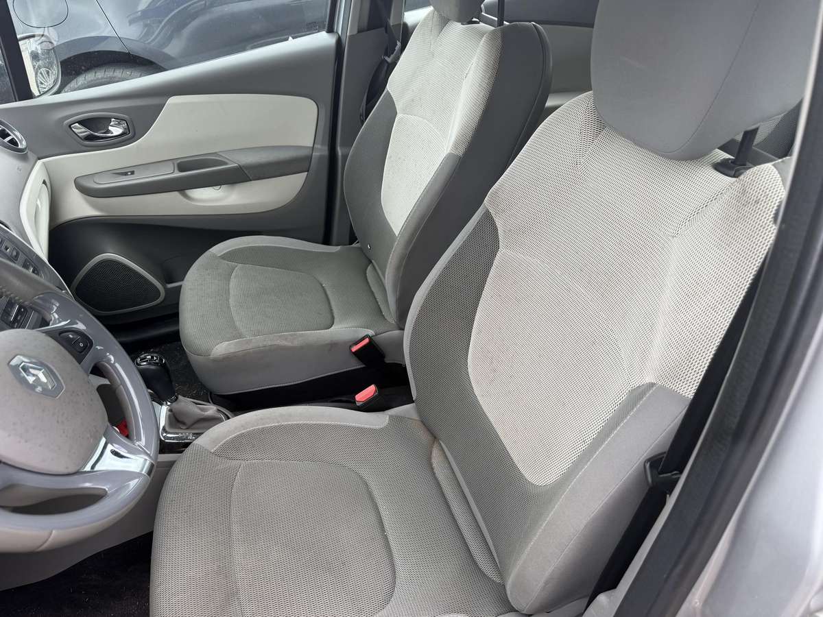 Renault Captur 2014 — photo 11