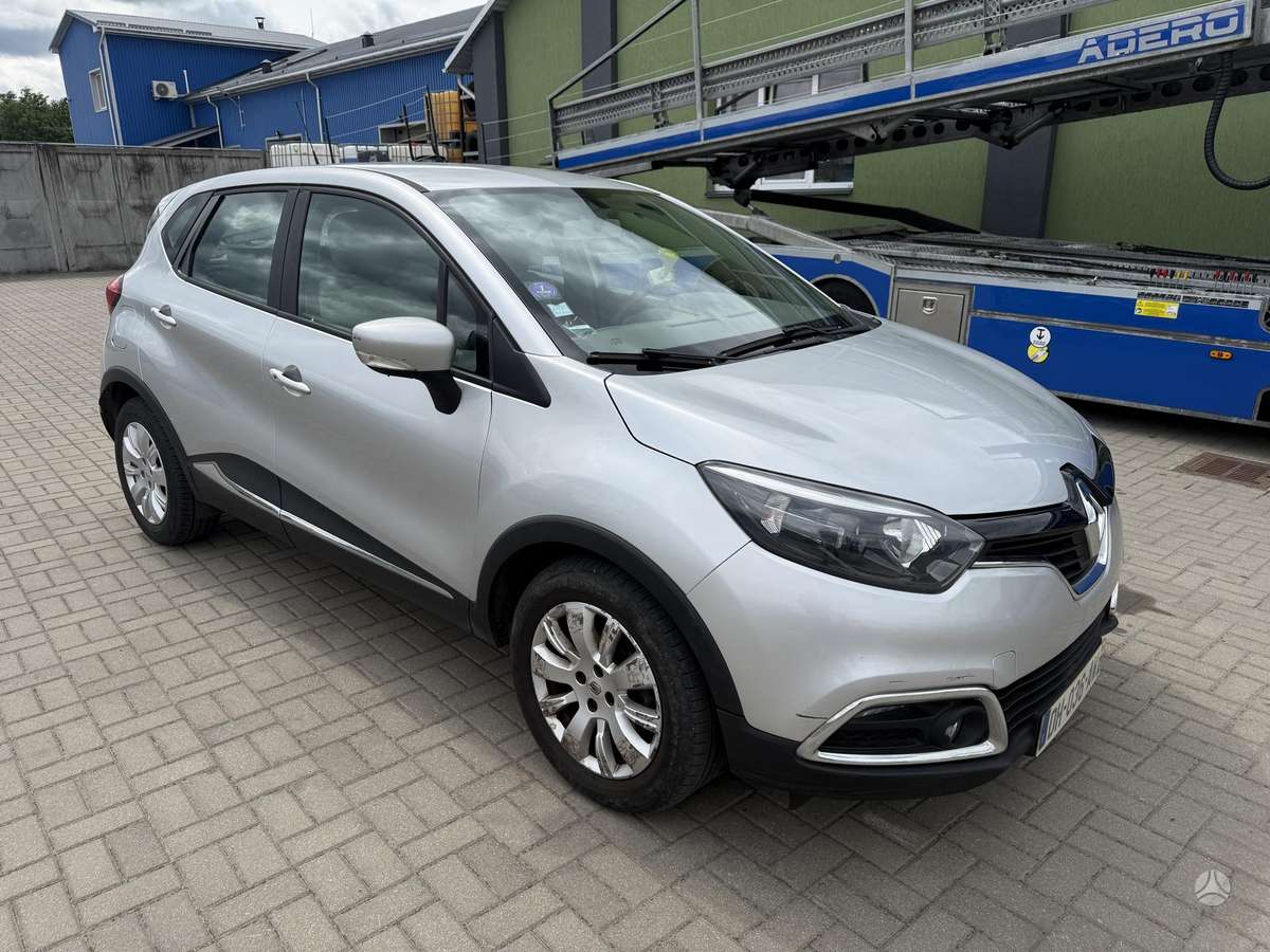 Renault Captur 2014 — interior