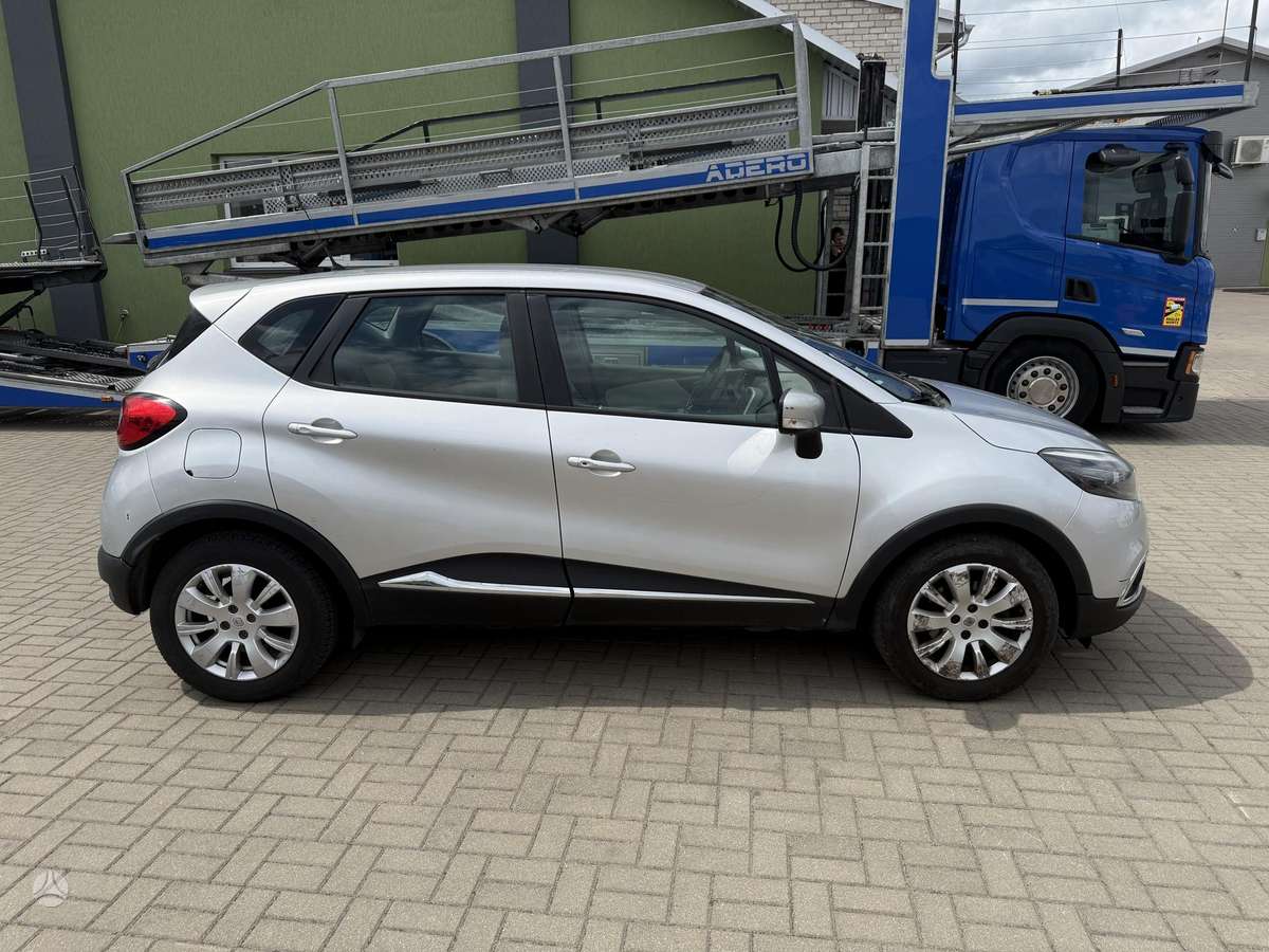 Renault Captur 2014 — engine 1199 cm³, 120 HP (88kW)