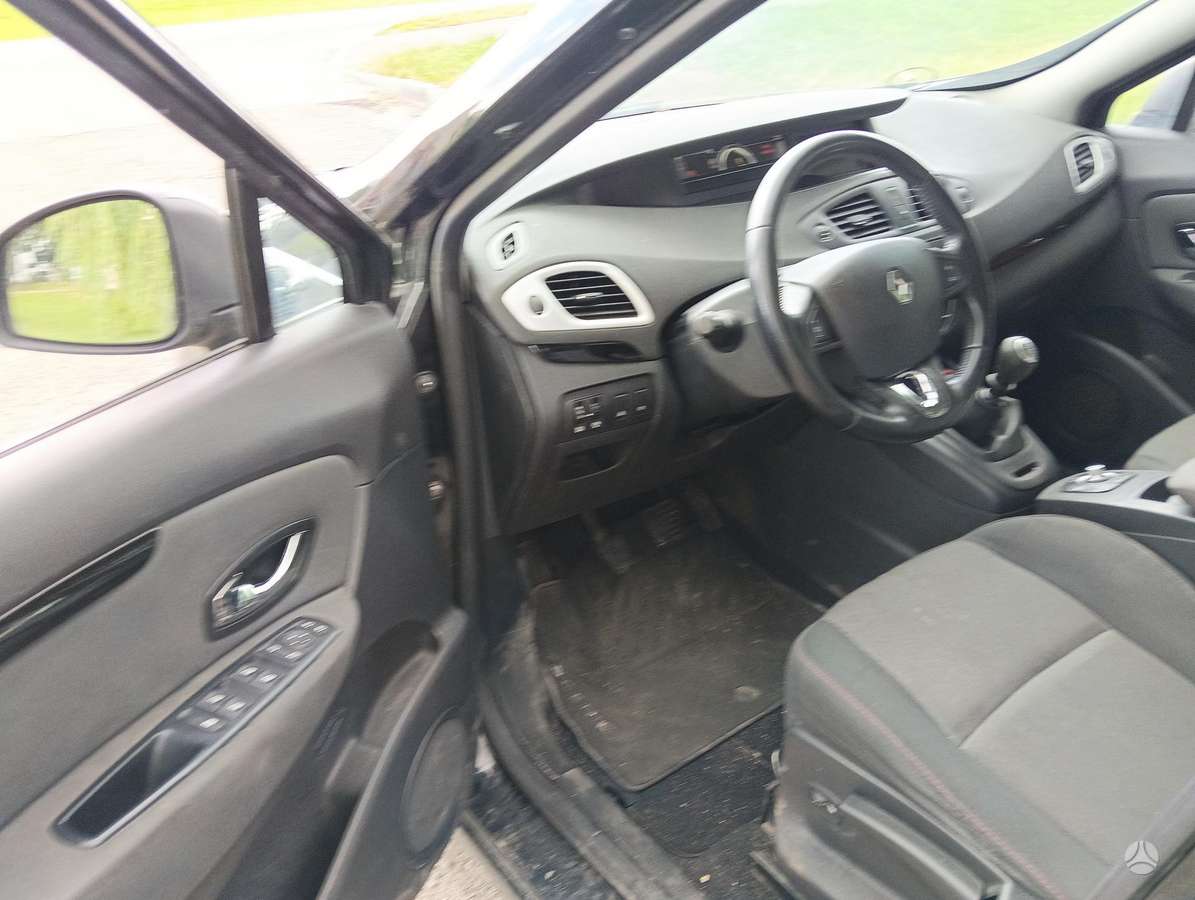 Renault Grand 2013 — photo 18