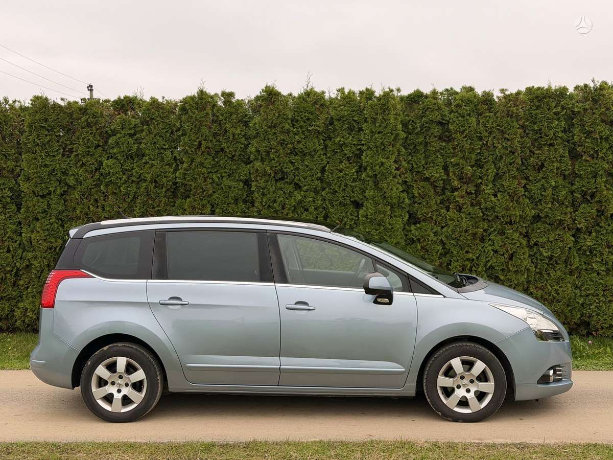Peugeot 5008 2013 — photo 6