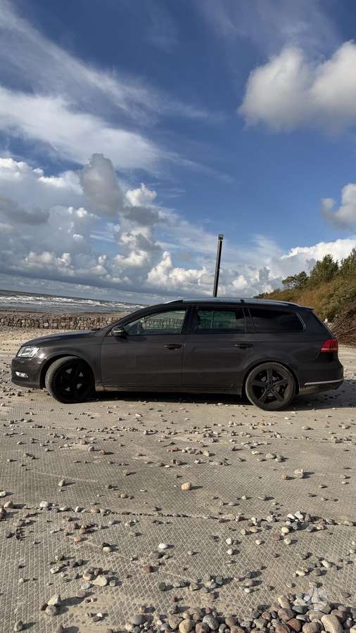Volkswagen Passat 2011 — photo 10