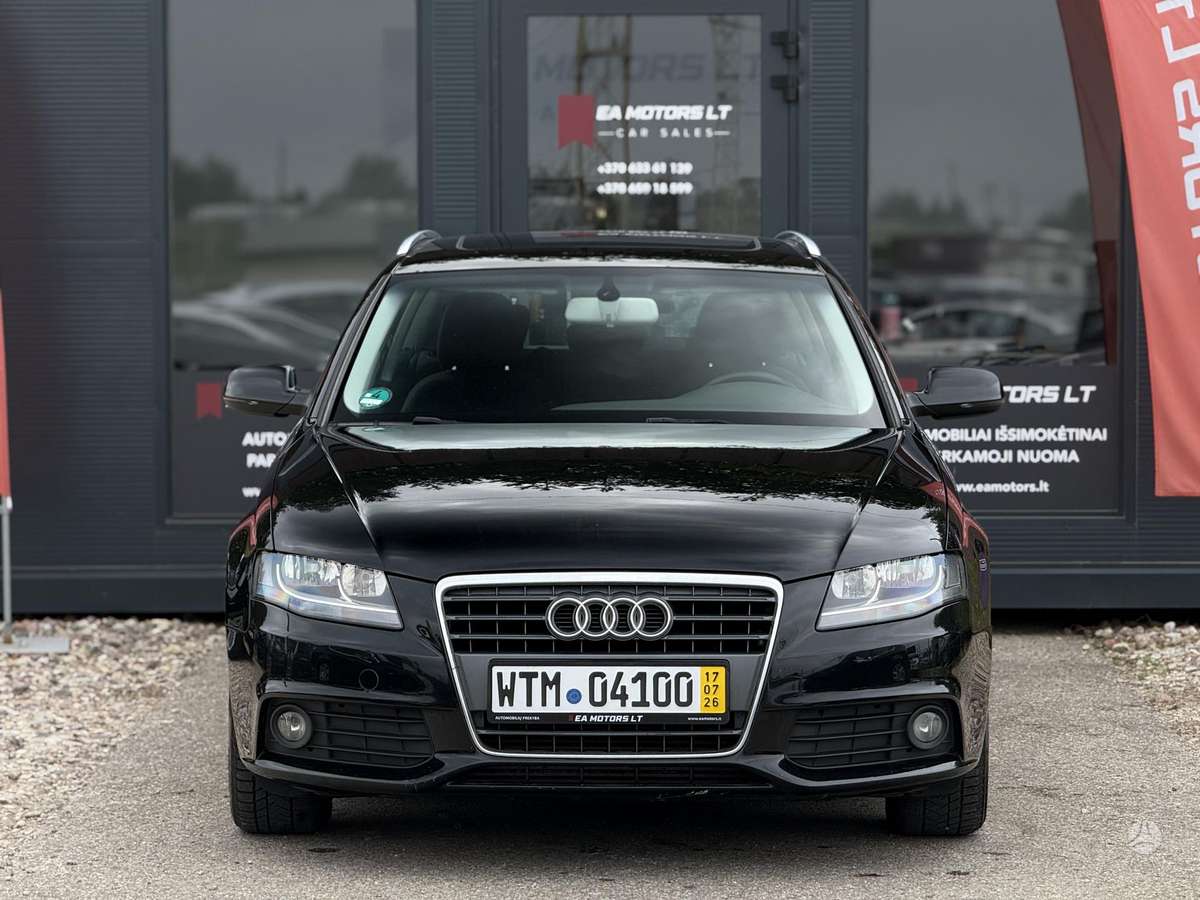 Audi A4 2009 — rear view