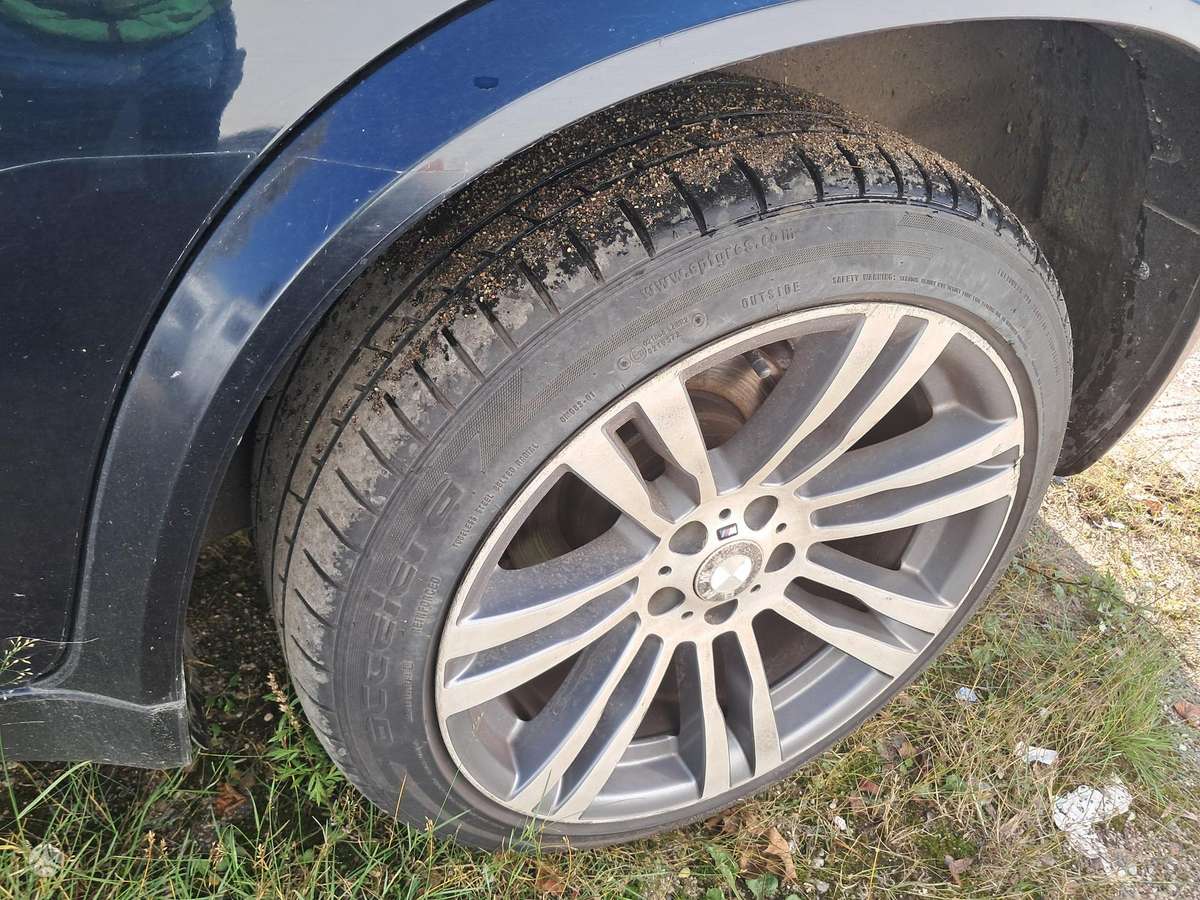 BMW X5 2012 — photo 15