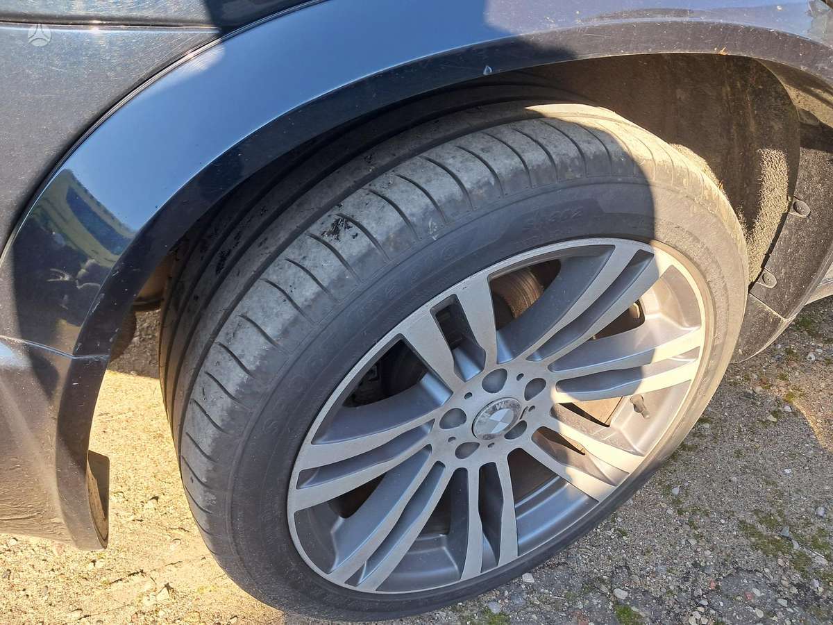 BMW X5 2012 — photo 17