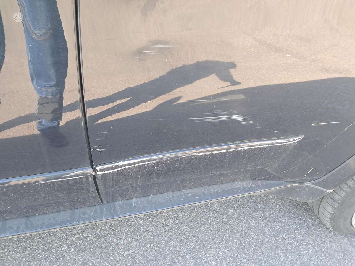 BMW X5 2012 — photo 24