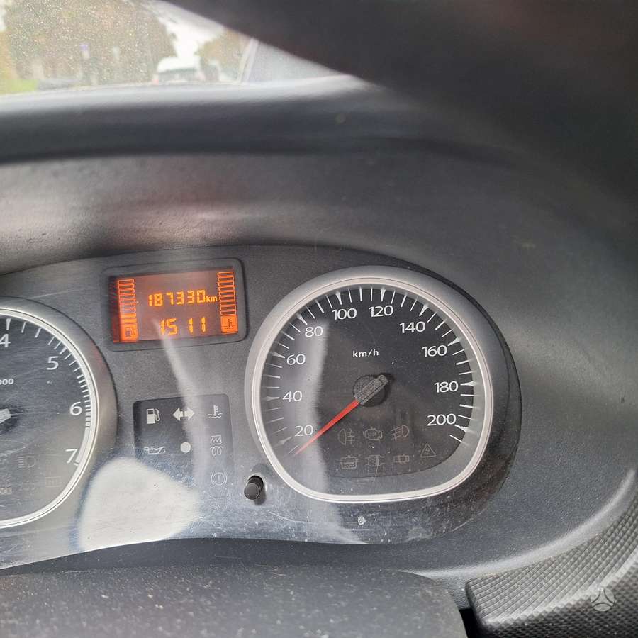 Dacia Duster 2010 — photo 11