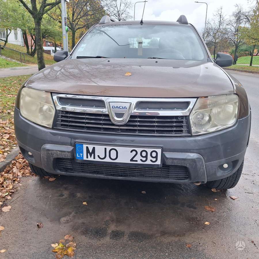 Dacia Duster 2010 — interior