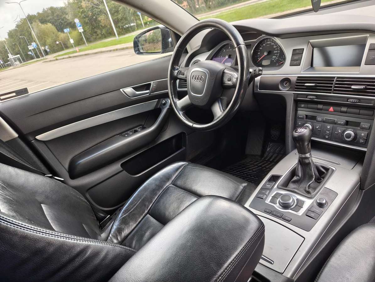 Audi A6 2008 — interior